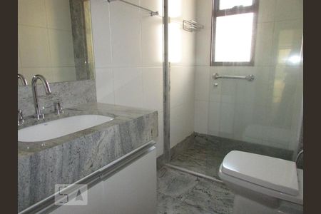 Banheiro de apartamento para alugar com 4 quartos, 156m² em Sion, Belo Horizonte