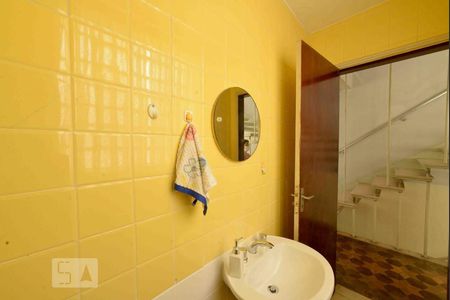 Lavabo de casa à venda com 3 quartos, 320m² em Cambuci, São Paulo
