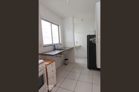 Cozinha de apartamento para alugar com 2 quartos, 60m² em Buritis, Belo Horizonte