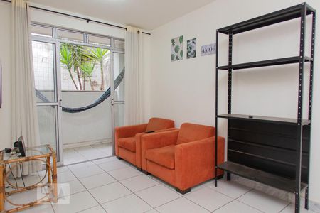 Sala de apartamento para alugar com 2 quartos, 60m² em Buritis, Belo Horizonte