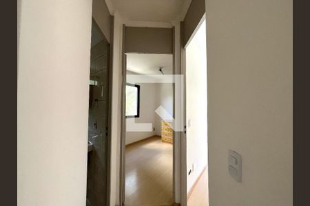 Corredor de apartamento à venda com 2 quartos, 68m² em Vila do Encontro, São Paulo