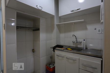 Cozinha de apartamento à venda com 1 quarto, 41m² em Copacabana, Rio de Janeiro