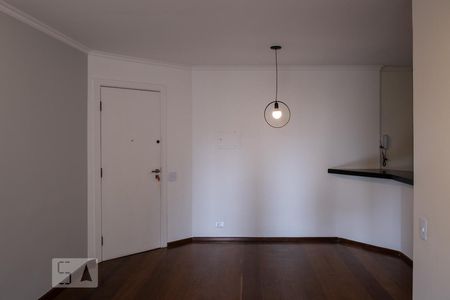 Sala de apartamento à venda com 2 quartos, 76m² em Pinheiros, São Paulo