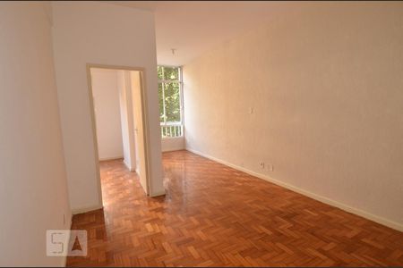 Sala de apartamento para alugar com 3 quartos, 90m² em Flamengo, Rio de Janeiro