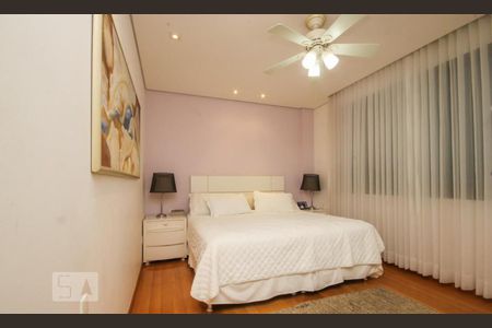 Quarto de apartamento para alugar com 4 quartos, 178m² em Belvedere, Belo Horizonte