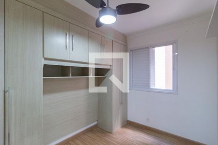 Quarto 1 de apartamento para alugar com 2 quartos, 45m² em Jardim Sao Pedro, Osasco