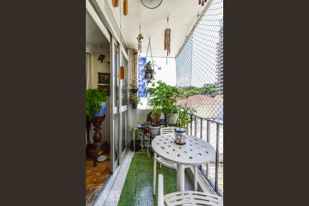 Varanda de apartamento para alugar com 4 quartos, 155m² em Jardim Paulista, São Paulo