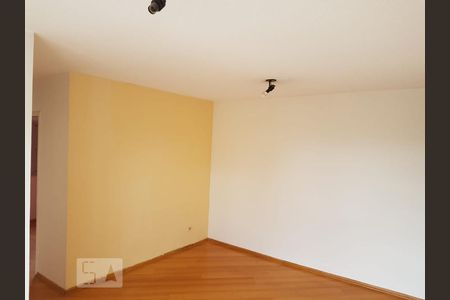 Sala de apartamento à venda com 3 quartos, 62m² em Parque Císper, São Paulo