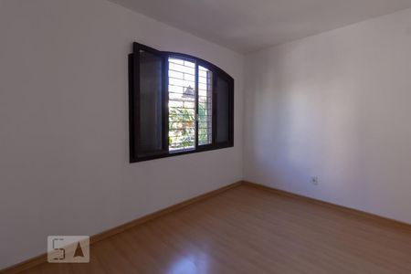 quarto 1 de apartamento para alugar com 2 quartos, 84m² em Jardim Floresta, Porto Alegre