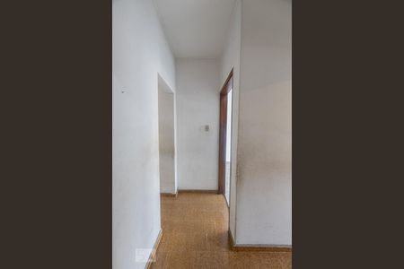 Corredor de casa à venda com 3 quartos, 184m² em Vila Santo Estevão, São Paulo