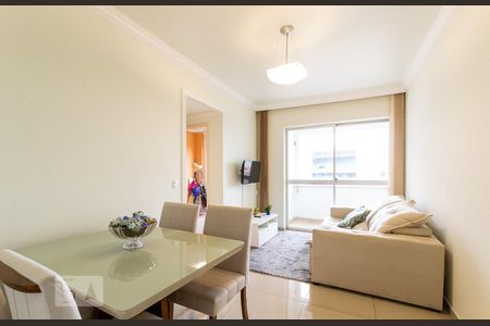 Sala de apartamento à venda com 2 quartos, 55m² em Horto, Belo Horizonte