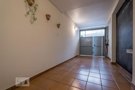 Garagem de casa à venda com 4 quartos, 250m² em Cidade Monções, São Paulo