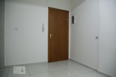 Cozinha de apartamento para alugar com 1 quarto, 40m² em Artur Alvim, São Paulo