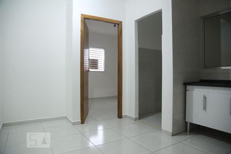 Cozinha de apartamento para alugar com 1 quarto, 40m² em Artur Alvim, São Paulo