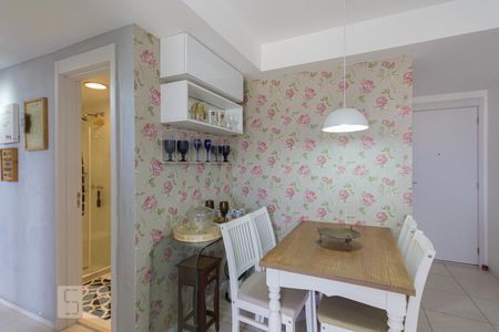 Sala de apartamento à venda com 3 quartos, 63m² em Jacarepaguá, Rio de Janeiro