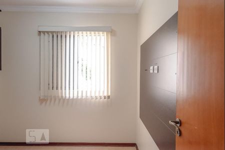 Quarto 1 de apartamento para alugar com 3 quartos, 60m² em Jardim Ibitirama, São Paulo