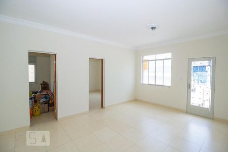 Sala de casa para alugar com 3 quartos, 440m² em Abolição, Rio de Janeiro