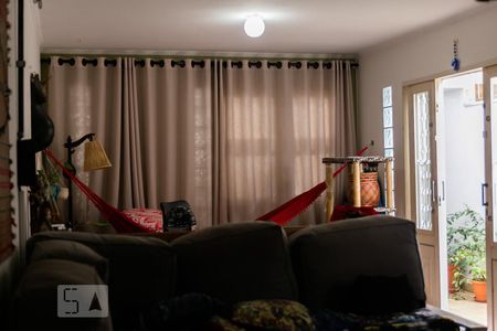 Sala de casa à venda com 3 quartos, 190m² em Bosque da Saúde, São Paulo