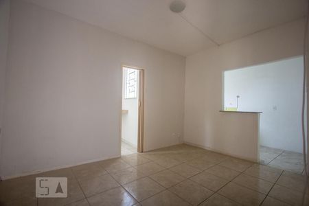 Sala de casa à venda com 1 quarto, 40m² em Braz de Pina, Rio de Janeiro