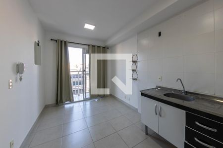 Apartamento à venda com 28m², 1 quarto e sem vagaSala/Cozinha