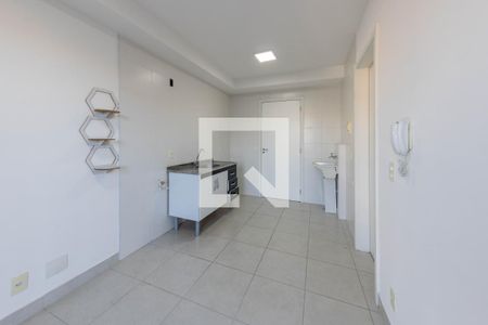 Sala/Cozinha de apartamento à venda com 1 quarto, 28m² em Vila Alpina, São Paulo