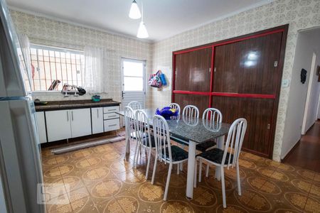 Cozinha de apartamento à venda com 2 quartos, 120m² em Vila Olinda, São Paulo