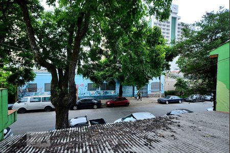 Vista de casa à venda com 5 quartos, 300m² em Vila Romana, São Paulo