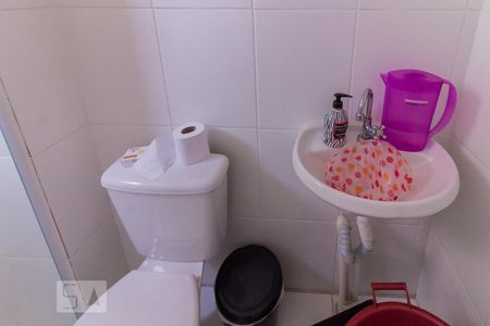 Apartamento à venda com 62m², 3 quartos e 1 vaga Apartamento à venda com 62m², 3 quartos e 1 vagaDetalhe banheiro