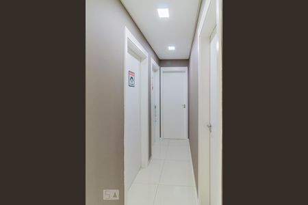 Corredor de apartamento à venda com 3 quartos, 62m² em Jardim Bela Vista, Guarulhos