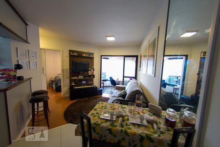 Sala de apartamento para alugar com 1 quarto, 40m² em Cerqueira César, São Paulo