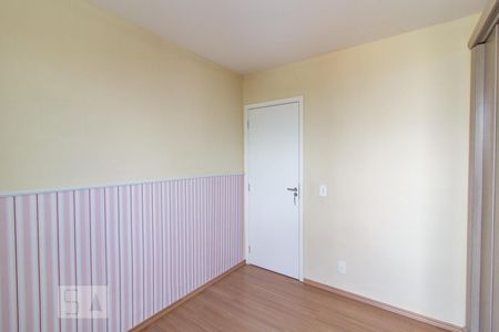 Quarto 1 de apartamento para alugar com 2 quartos, 55m² em Xaxim, Curitiba