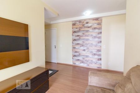 Sala de apartamento para alugar com 2 quartos, 55m² em Xaxim, Curitiba