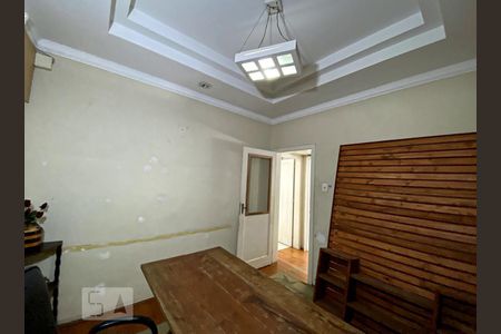 Dormitório de casa à venda com 2 quartos, 100m² em Centro, São Leopoldo