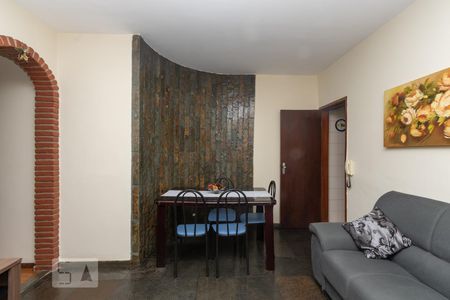 Sala de casa de condomínio à venda com 3 quartos, 96m² em Adelaide, Belo Horizonte