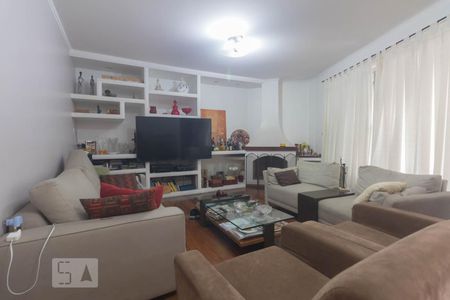 Sala de casa à venda com 4 quartos, 310m² em Jardim Petropolis, São Paulo