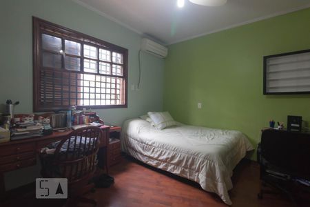 Quarto 1 de casa à venda com 4 quartos, 310m² em Jardim Petropolis, São Paulo