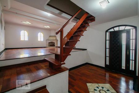 Sala de casa à venda com 4 quartos, 200m² em Jardim Record, São Paulo