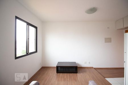 Studio - Sala de kitnet/studio para alugar com 1 quarto, 30m² em Mirandópolis, São Paulo