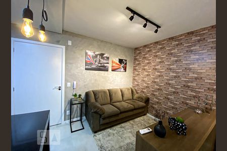 Studio para alugar com 24m², 1 quarto e sem vagaDetalhe Sala