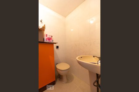 Banheiro social de apartamento à venda com 3 quartos, 93m² em Jaguaré, São Paulo