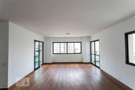 Sala de apartamento para alugar com 4 quartos, 226m² em Centro, São Bernardo do Campo