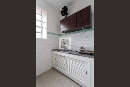 Cozinha de kitnet/studio à venda com 1 quarto, 25m² em Jardim Floresta, Porto Alegre