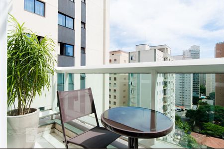 Sala de apartamento à venda com 1 quarto, 44m² em Indianópolis, São Paulo