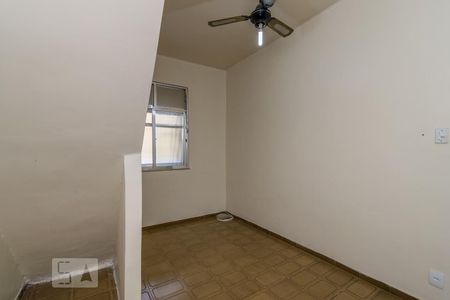 Quarto 1 de apartamento para alugar com 2 quartos, 50m² em Braz de Pina, Rio de Janeiro