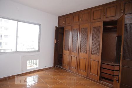 Quarto de apartamento à venda com 1 quarto, 40m² em Vila Isabel, Rio de Janeiro