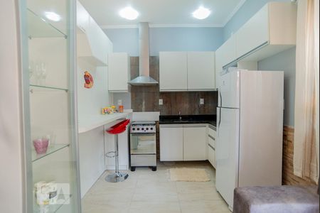 Cozinha de kitnet/studio para alugar com 1 quarto, 35m² em São José, Canoas