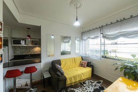 Sala de kitnet/studio para alugar com 1 quarto, 30m² em Vila Regente Feijó, São Paulo