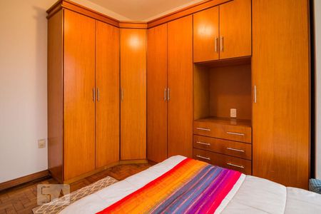 Dormitório de apartamento para alugar com 2 quartos, 54m² em Centro Histórico, Porto Alegre