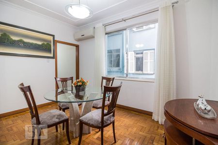 Sala de apartamento para alugar com 2 quartos, 54m² em Centro Histórico, Porto Alegre