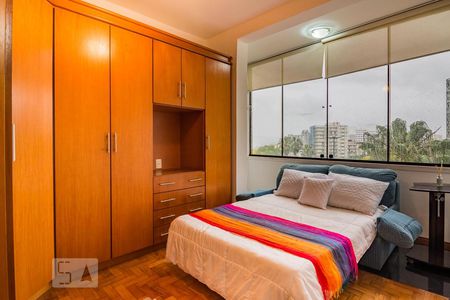 Dormitório de apartamento para alugar com 2 quartos, 54m² em Centro Histórico, Porto Alegre